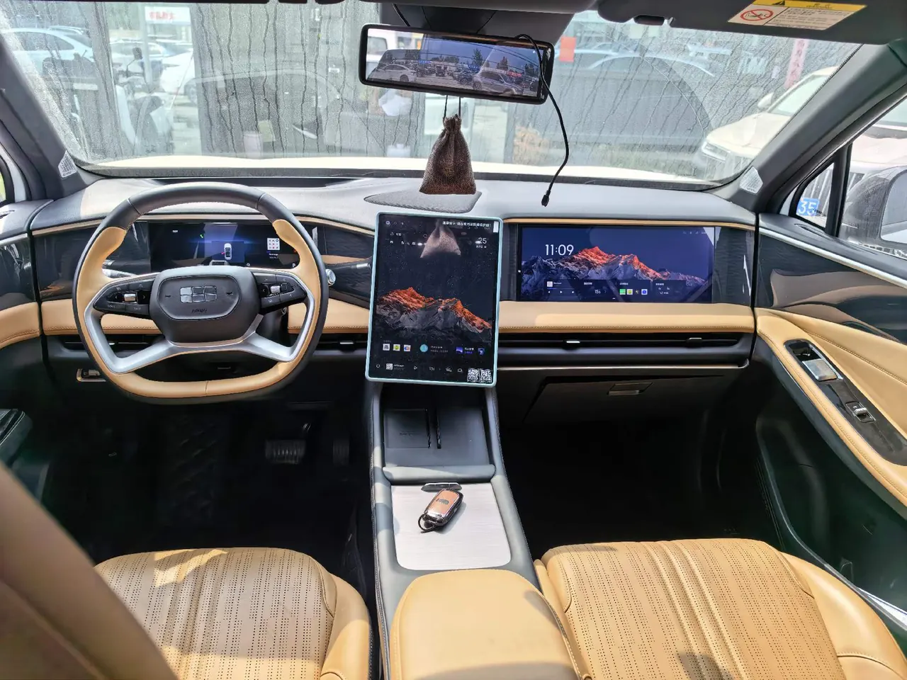 Geely Galaxy 2023 L7 1.5T 115km Asian Games Phantom Edition Automatic Gear 4
