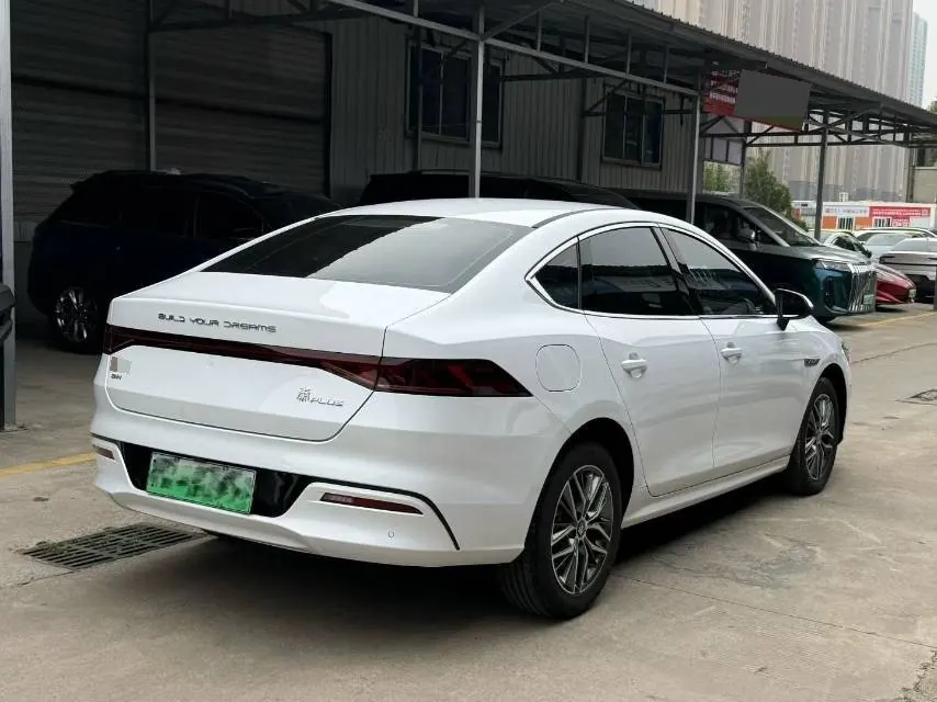 BYD 2023 Qin PLUS DM-i 1.5 stepless champion version Exceed 120KM automatic gear 7