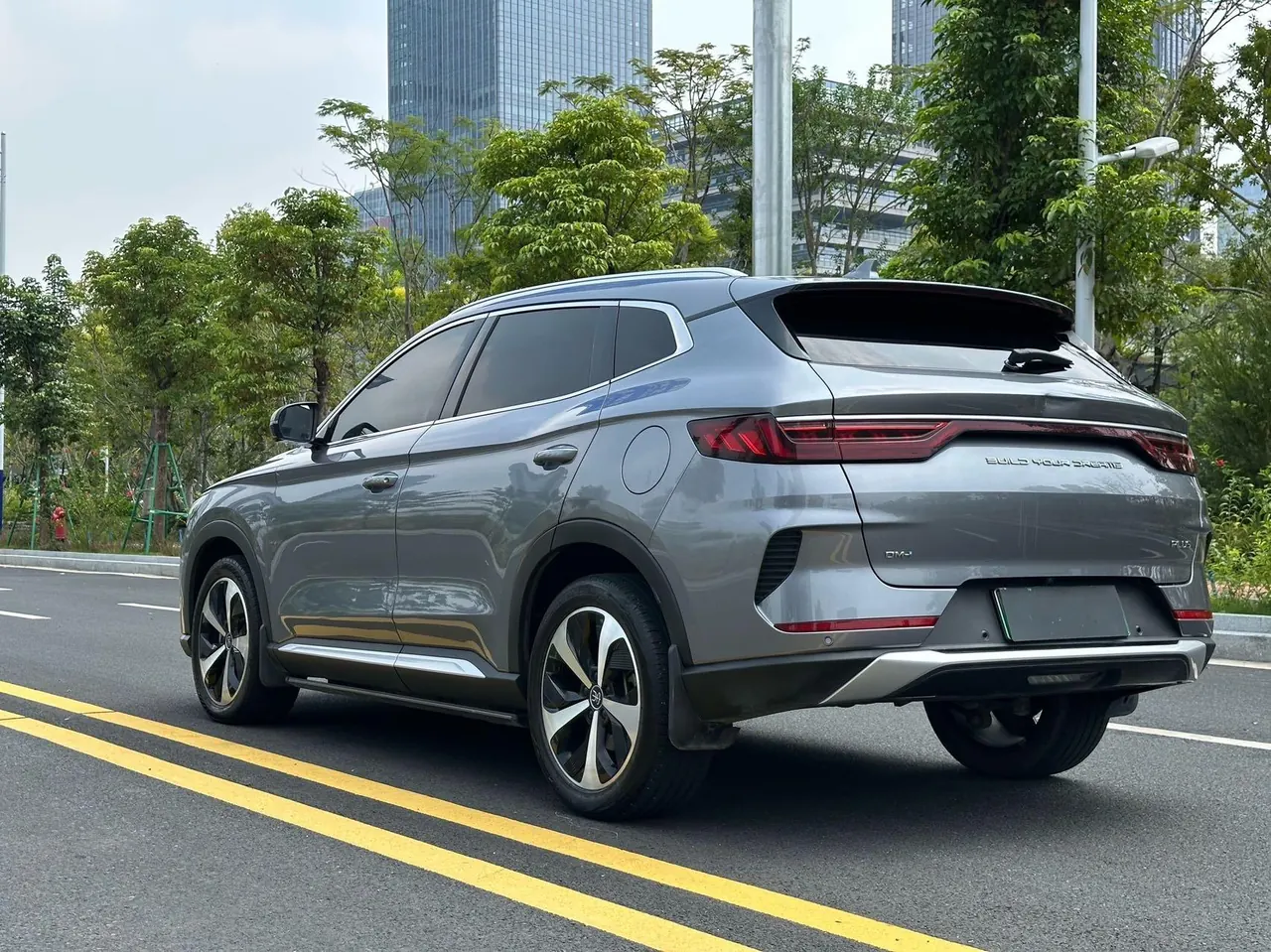 BYD Song PLUS New Energy 2021 Song PLUS DM-i 1.5 Stepless 110KM Flagship Automatic Gear 4