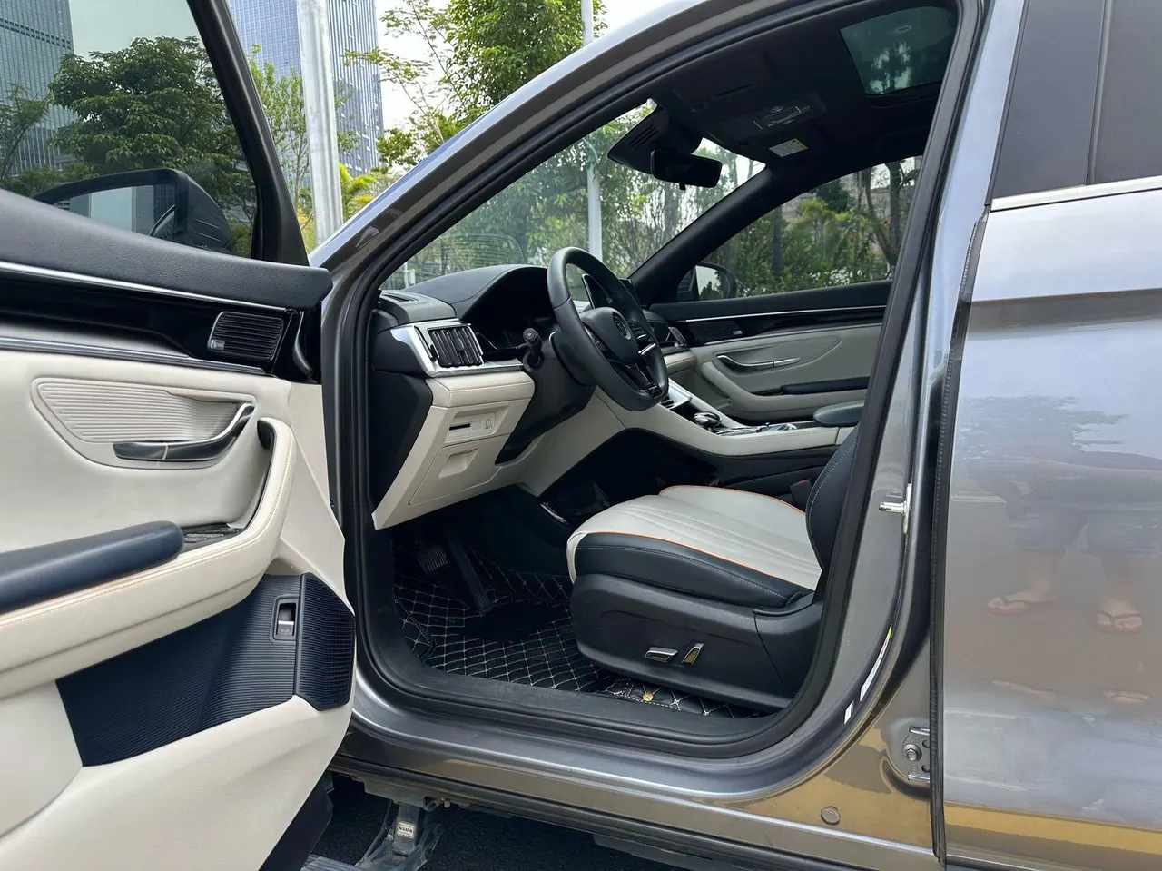 BYD Song PLUS New Energy 2021 Song PLUS DM-i 1.5 Stepless 110KM Flagship Automatic Gear 5