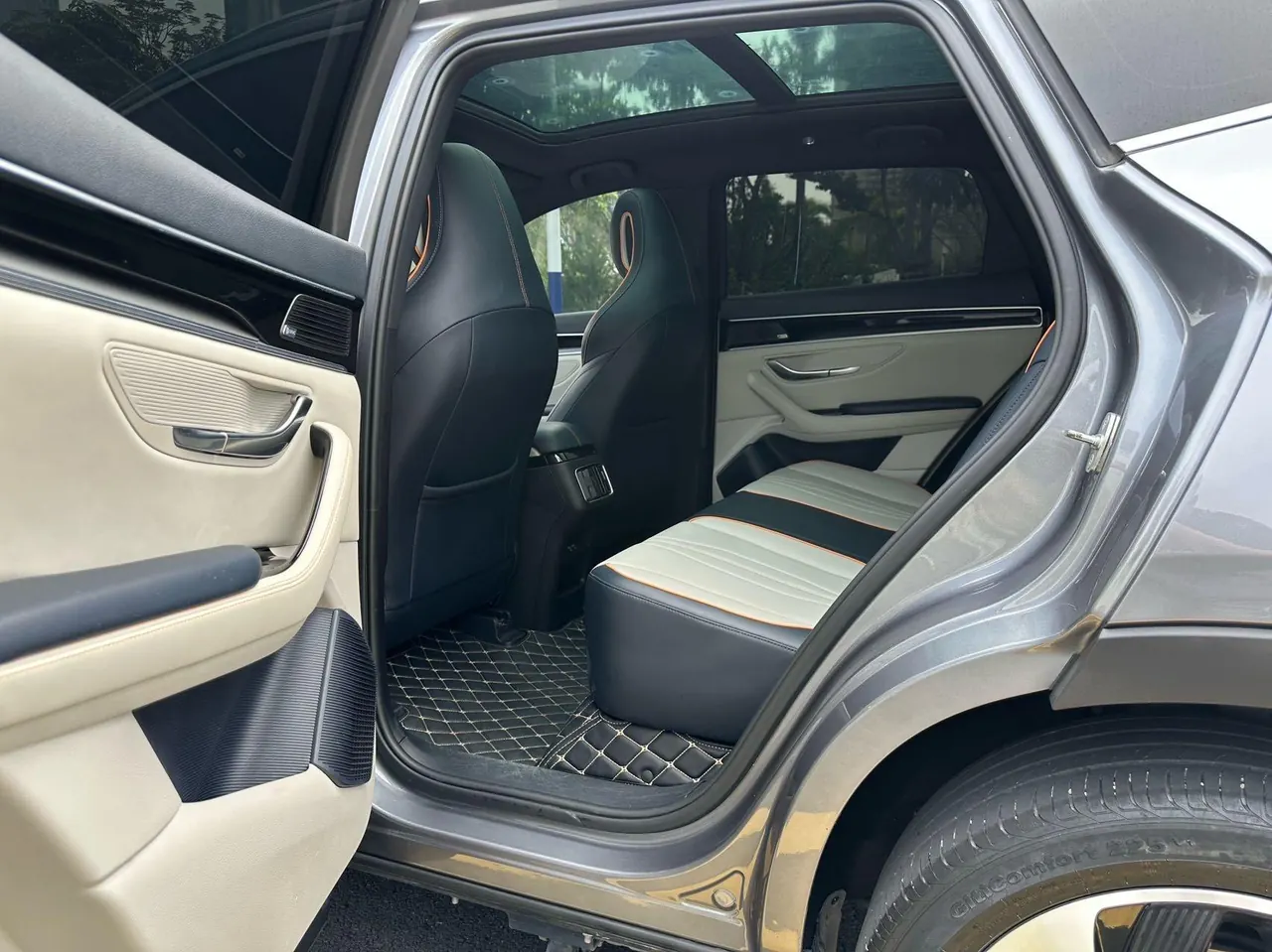 BYD Song PLUS New Energy 2021 Song PLUS DM-i 1.5 Stepless 110KM Flagship Automatic Gear 6