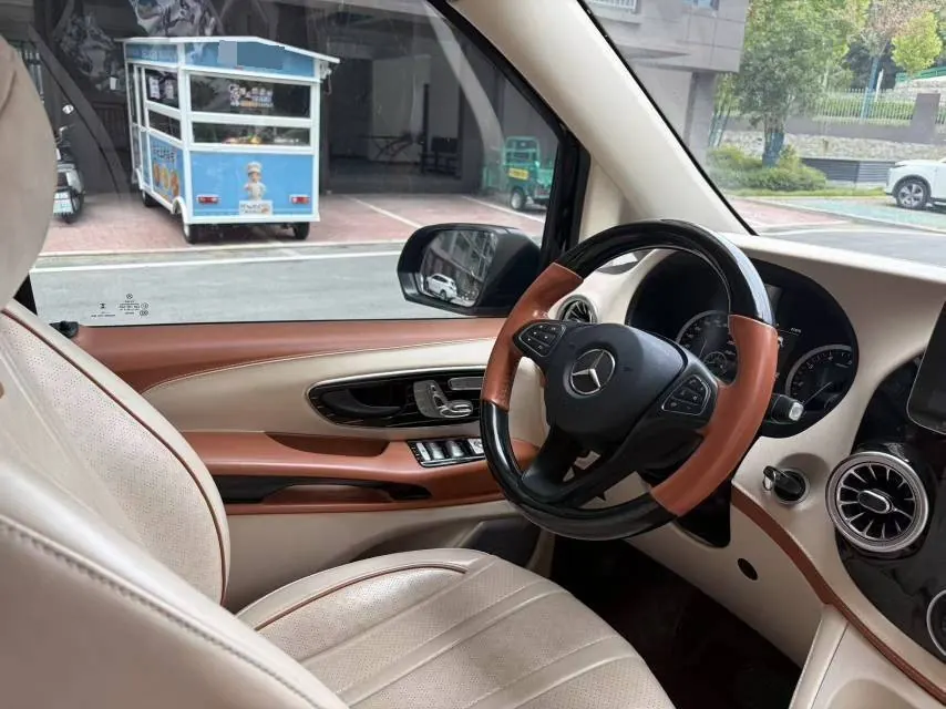 Mercedes Benz 2021 Vito 2.0T Elite Edition 7-seat Automatic Gear 7