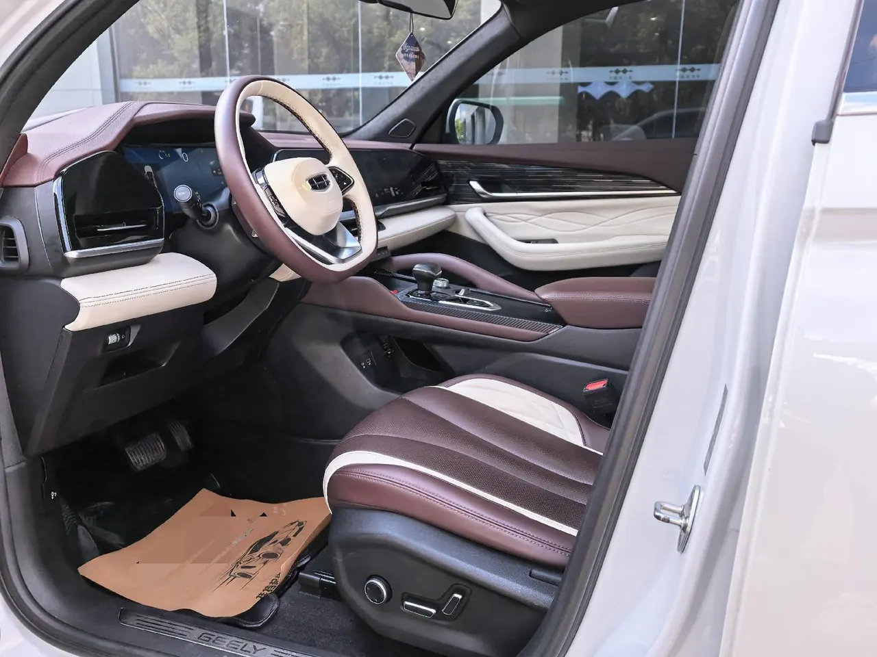 Geely 2021 XingyueL (Monjaro) 2.0TD EVO two-wheel drive distinguished automatic transmission 2