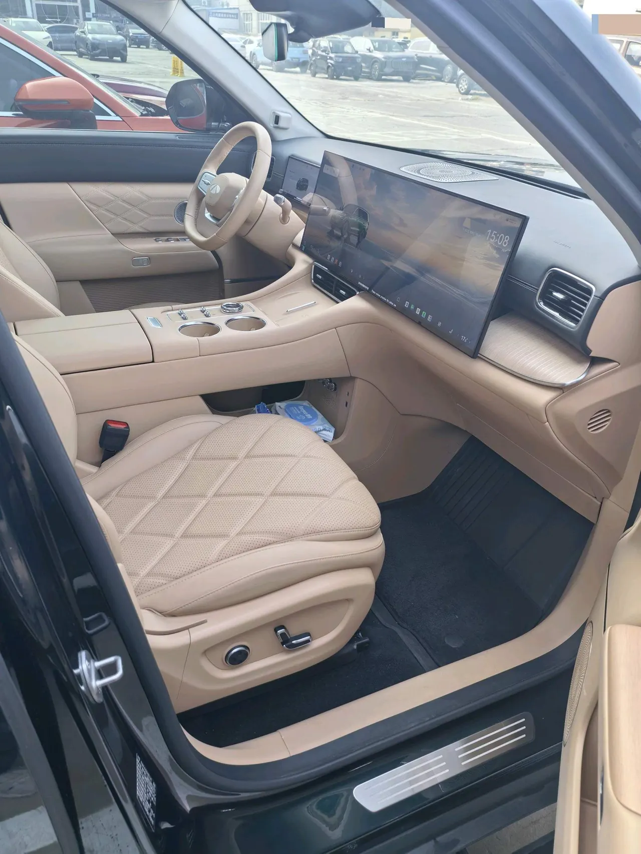 Chery 2026 Fengyun T 11 220 Four-wheel Drive Family Music Automatic Gear 4