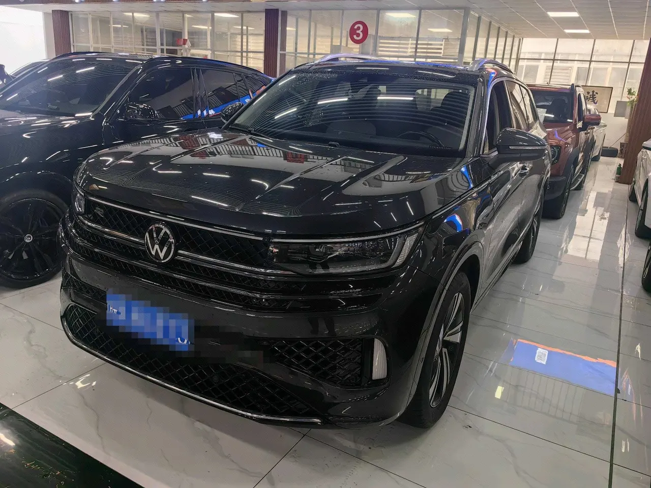 Open image lightbox: Volkswagen 2023 model tour R-Line 2.0TSI 380TSI four-wheel drive parade version automatic gear