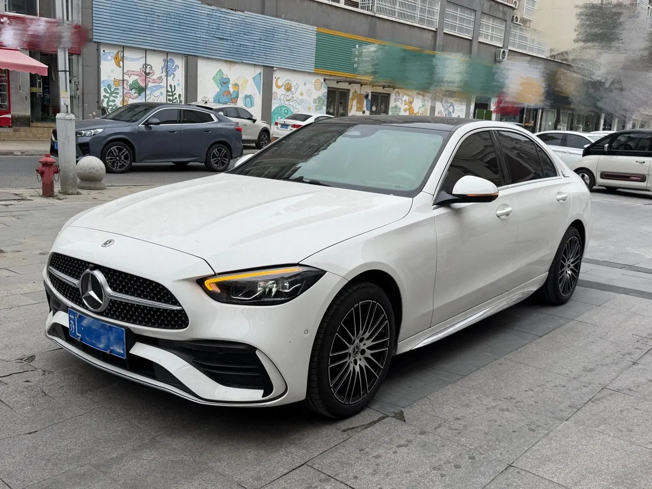 打开图片灯箱:Mercedes Benz Class C 2025 C 260 L 48V 1.5T Sports Edition Automatic Gear