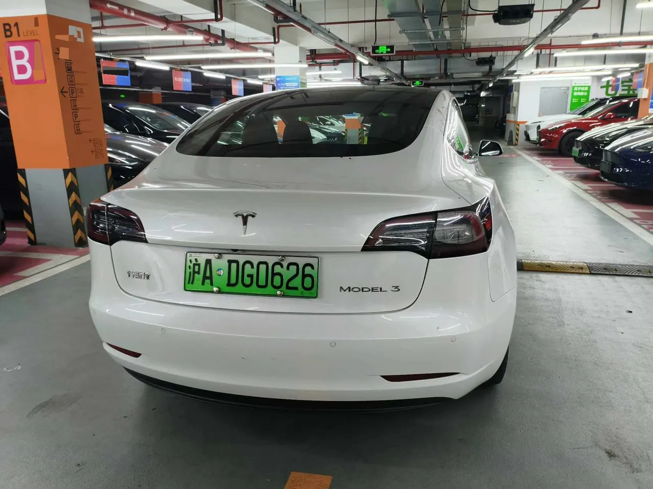 Tesla 2020 Model 3 long endurance rear wheel drive version (modified) automatic gear 7