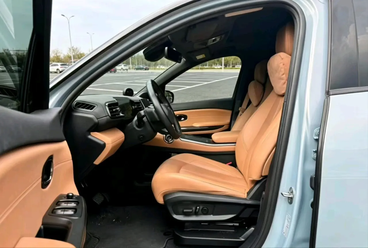 NIO 2022 ES 6 100kWh Sports Edition Automatic Gear 2