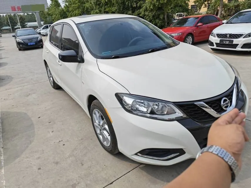 Nissan 2021 Tiida 1.6 Stepless Cool Edition Automatic Gear 3