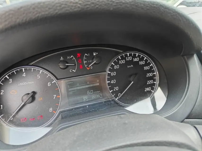 Nissan 2021 Tiida 1.6 Stepless Cool Edition Automatic Gear 9
