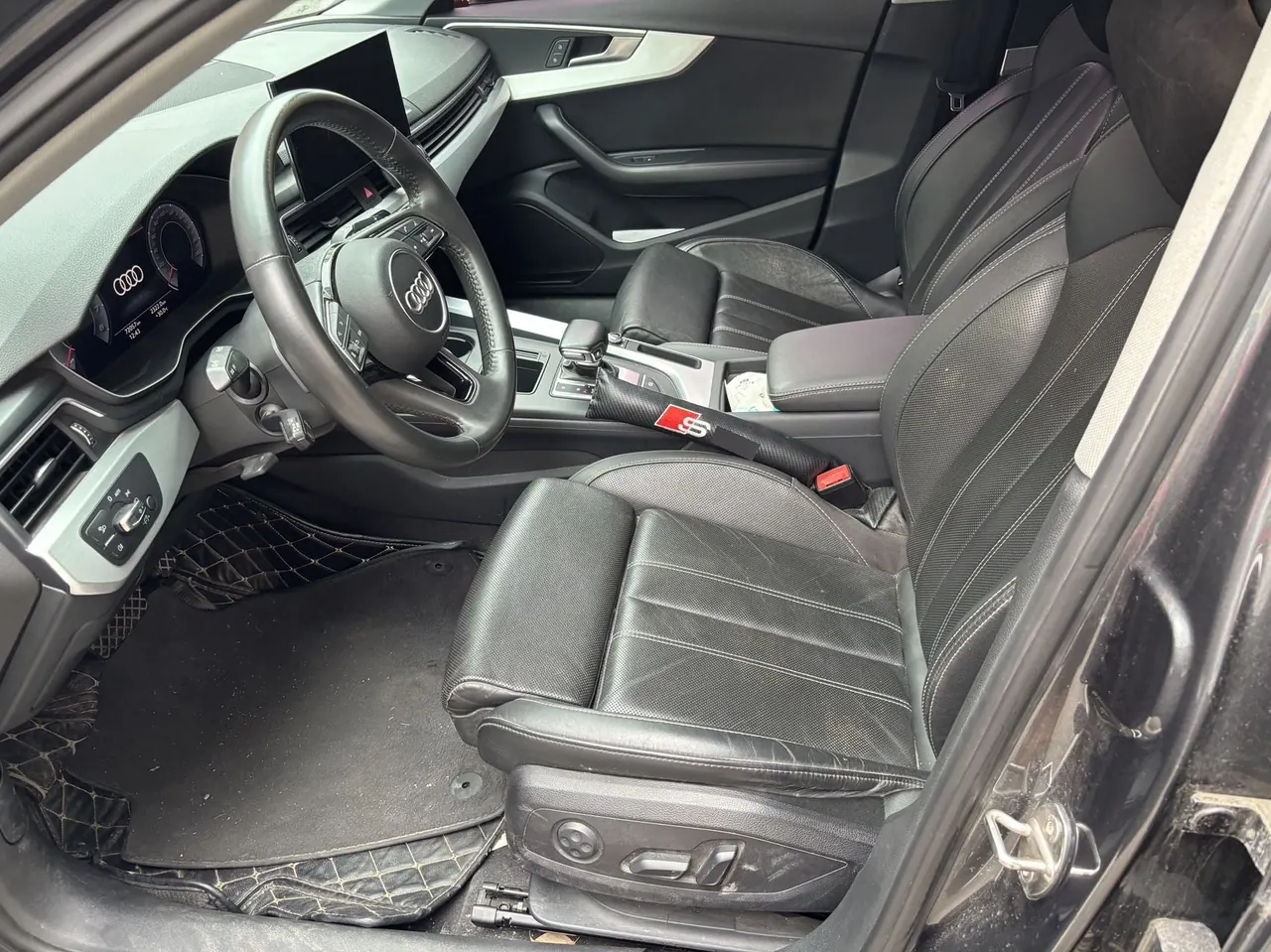 Audi 2020 A4L 2.0TFSI 40TFSI Fashion Dynamic Automatic 4