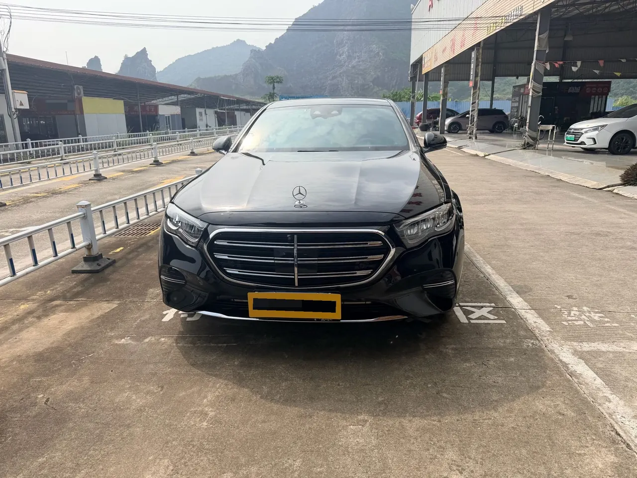 Mercedes Benz E Class 2024 E 300 L 48V 2.0T Fashion (Modified) Automatic Gear 2