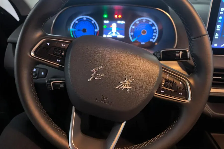 HongQi 2024 E-QM 5 500km Travel Edition Automatic Gear 7