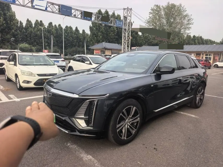 Cadillac 2022 LYRIQ (Sharp Song) Rear Drive Long Endurance Premium Edition Automatic Gear - View 1