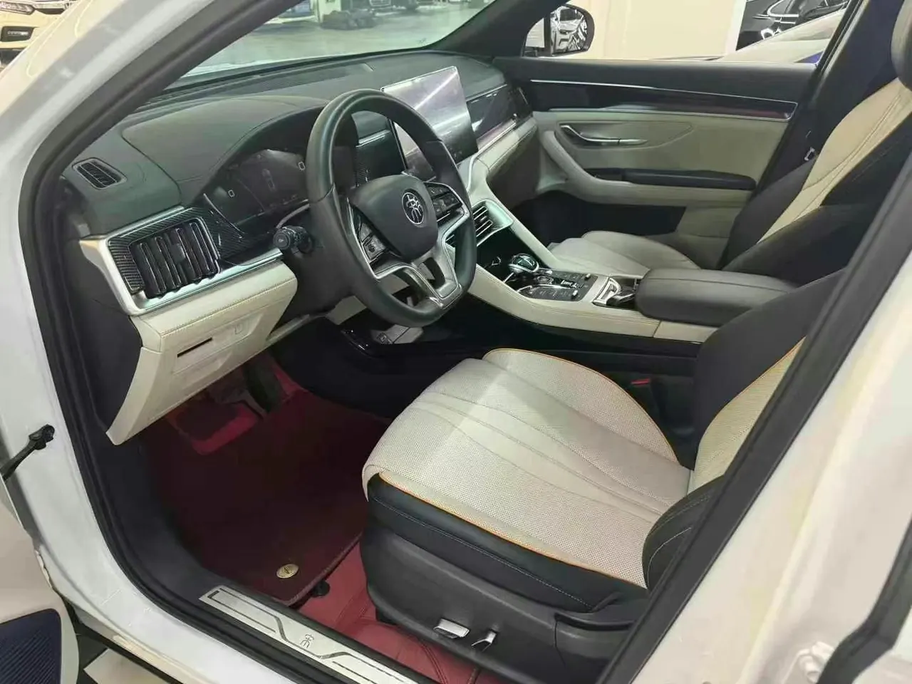 BYD Song PLUS New Energy 2022 Song PLUS DM-i 1.5 Stepless 110KM Flagship PLUS 5G Edition Automatic Gear 4