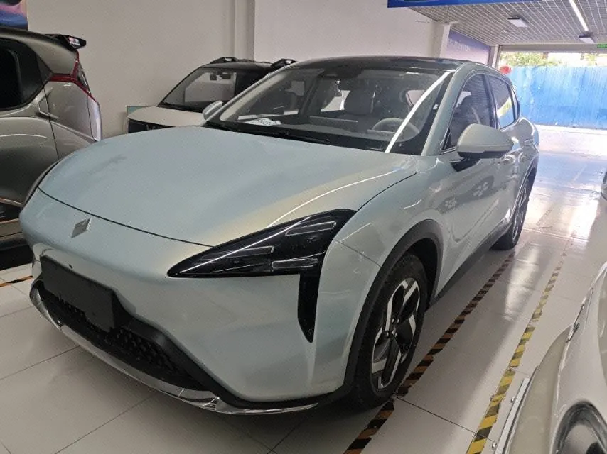 BaoJun 2026 Yunhai 500km Pure Electric Junya Edition Automatic Gear - View 1