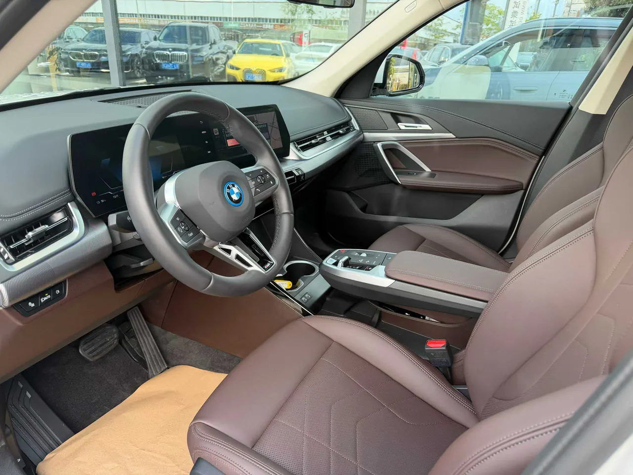 BMW 2025 iX1 eDrive25L eDrive25L m sports suit automatic gear 7