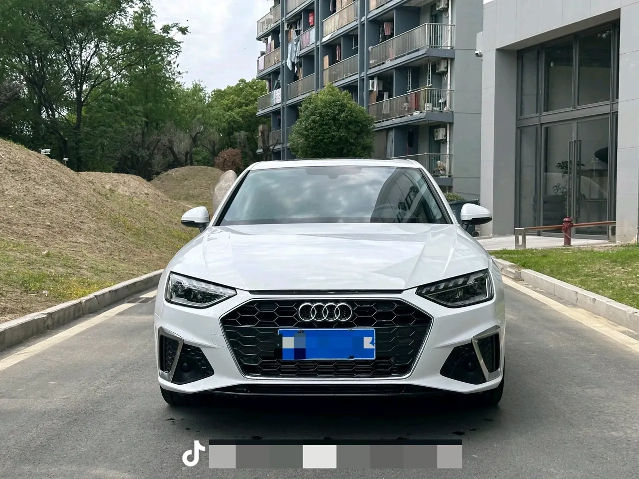 Audi 2020 A4L 2.0TFSI 40TFSI Deluxe Dynamic Automatic 6