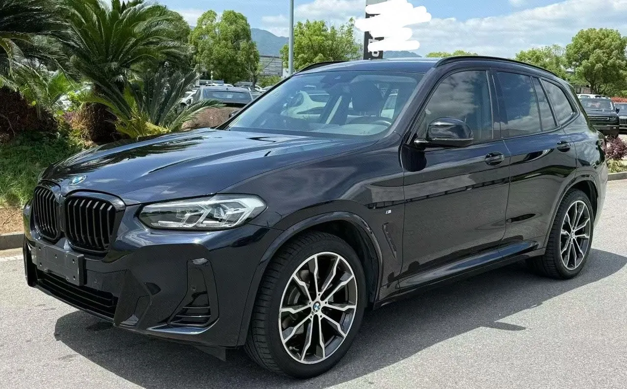 Open image lightbox: BMW 2022 X3 xDrive25i 2.0T M sports suit automatic gear
