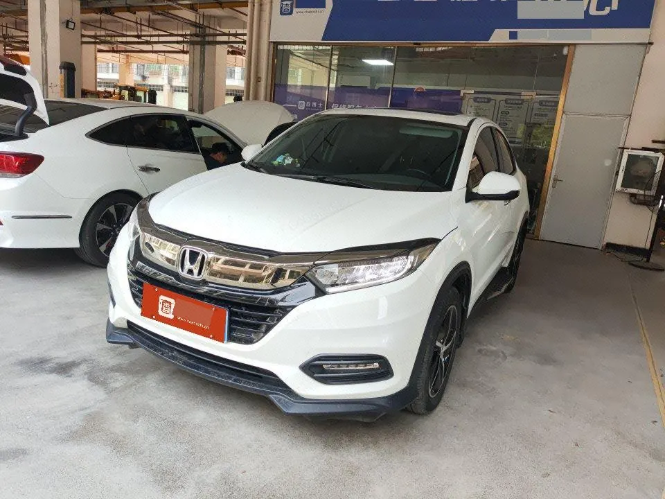 Open image lightbox: Honda 2020 Binzhi 1.5 stepless luxury automatic transmission