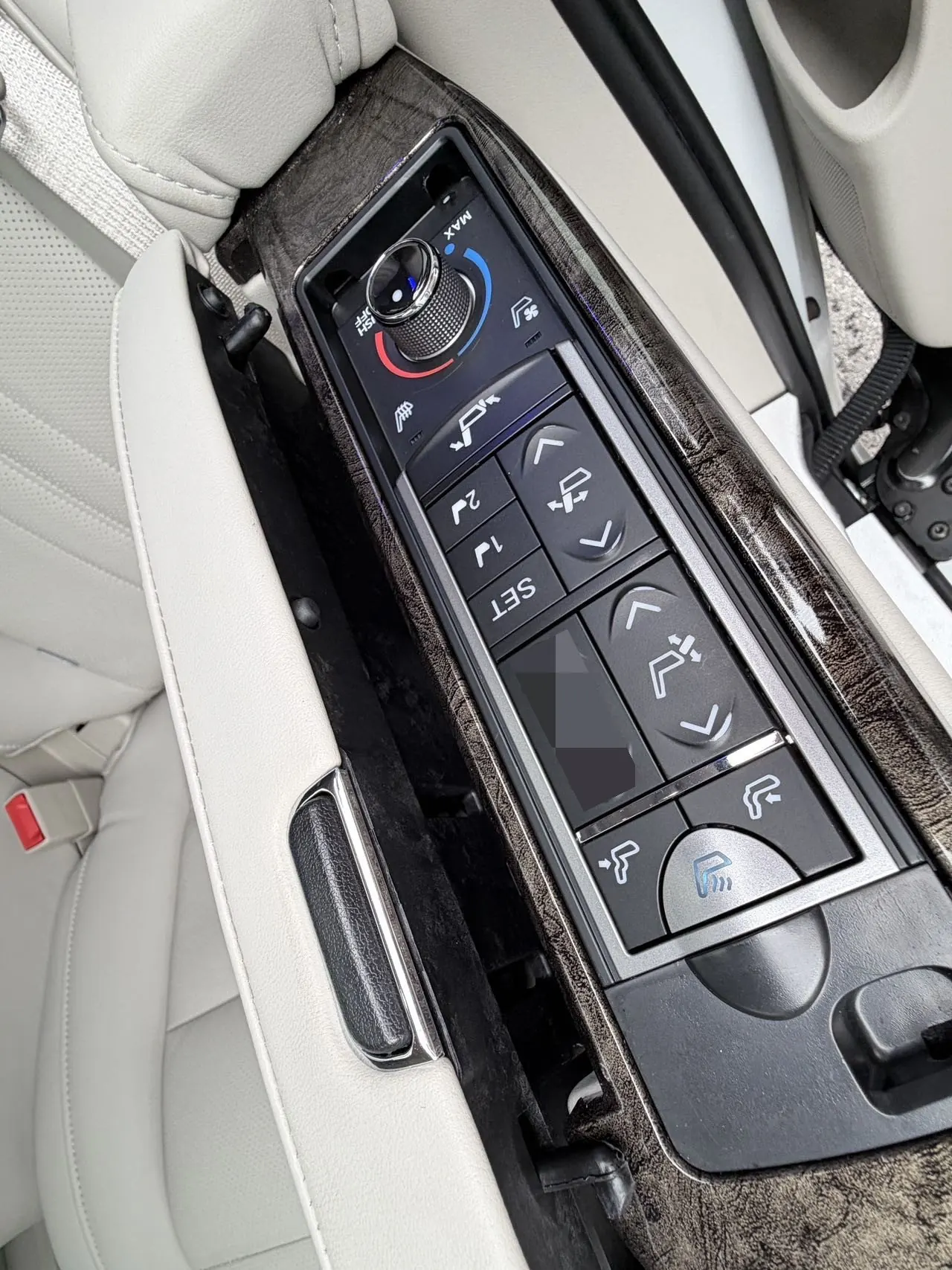 Buick 2021 GL8 ES Lu Zun 2.0T 653T Exclusive Automatic Gear 5
