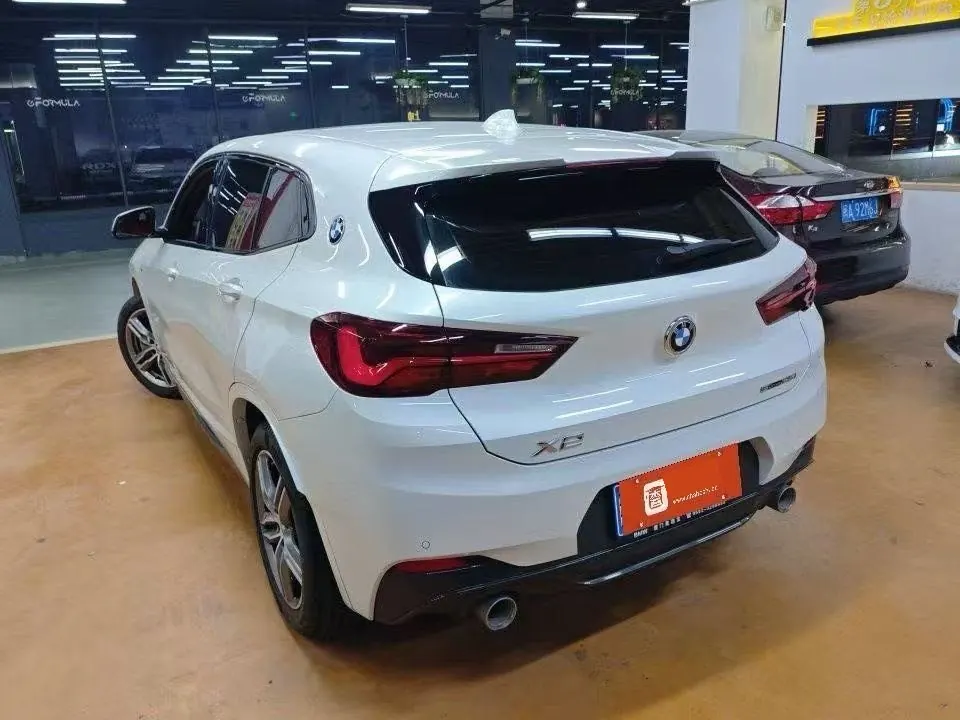 BMW 2020 X2 sDrive25i 2.0T Leading M Off-road Suit Automatic Gear 4