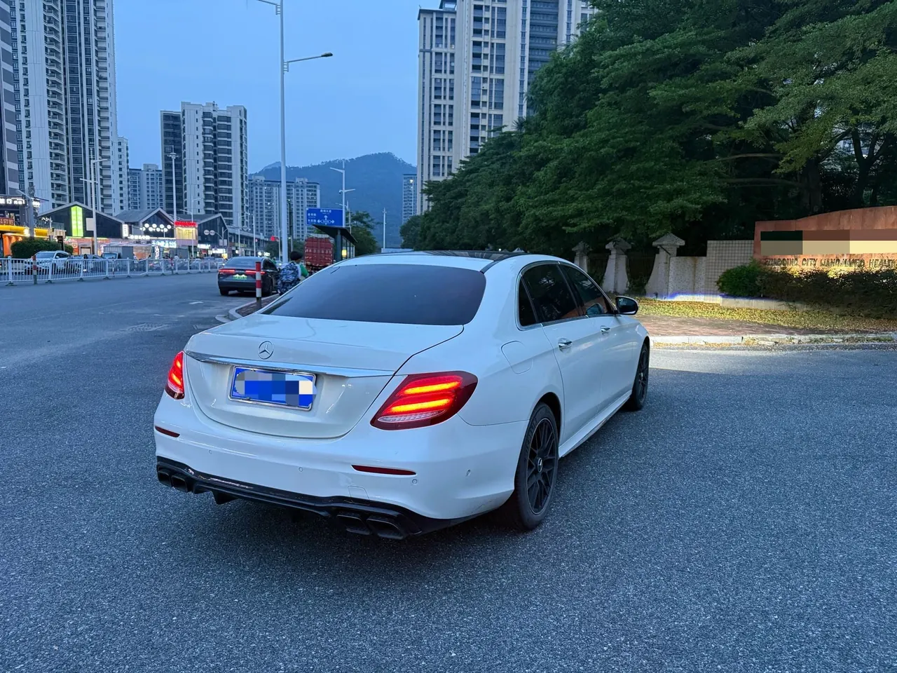 Mercedes Benz E Class 2020 E 300 L 2.0T Sports Luxury Automatic Gear 6