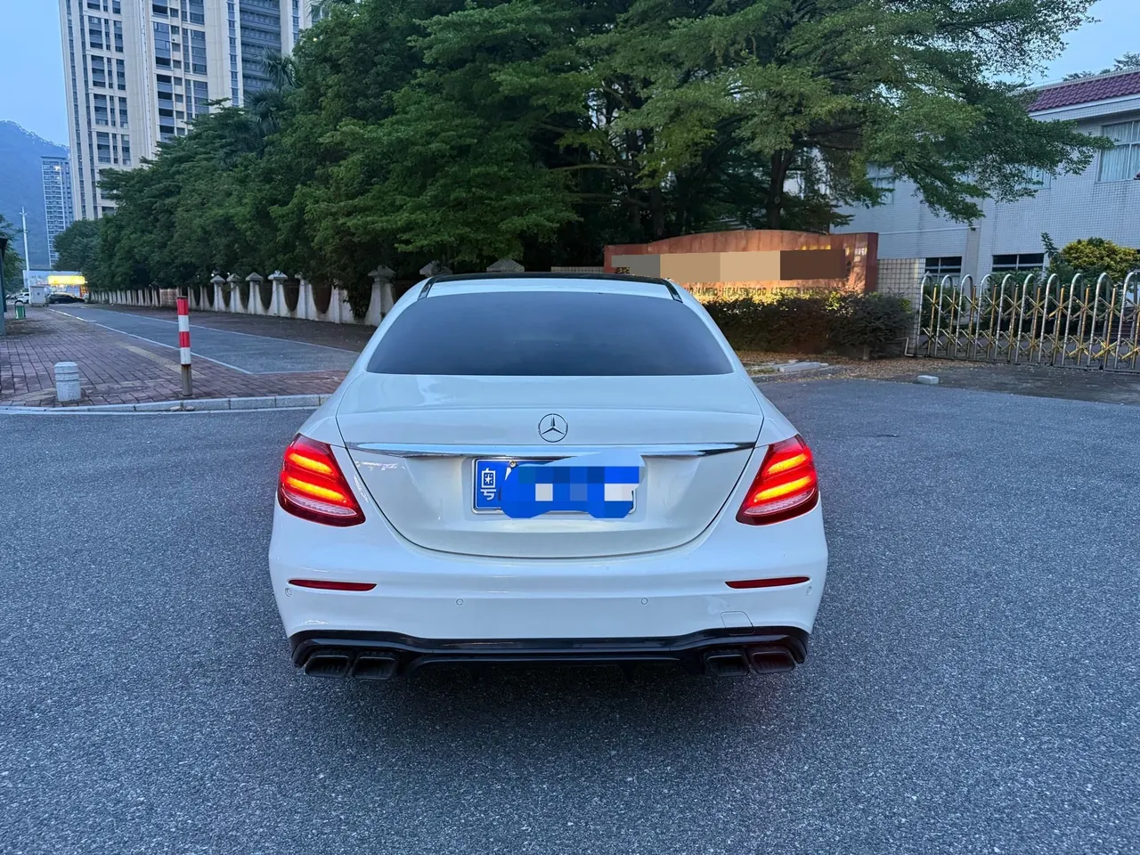 Mercedes Benz E Class 2020 E 300 L 2.0T Sports Luxury Automatic Gear 9