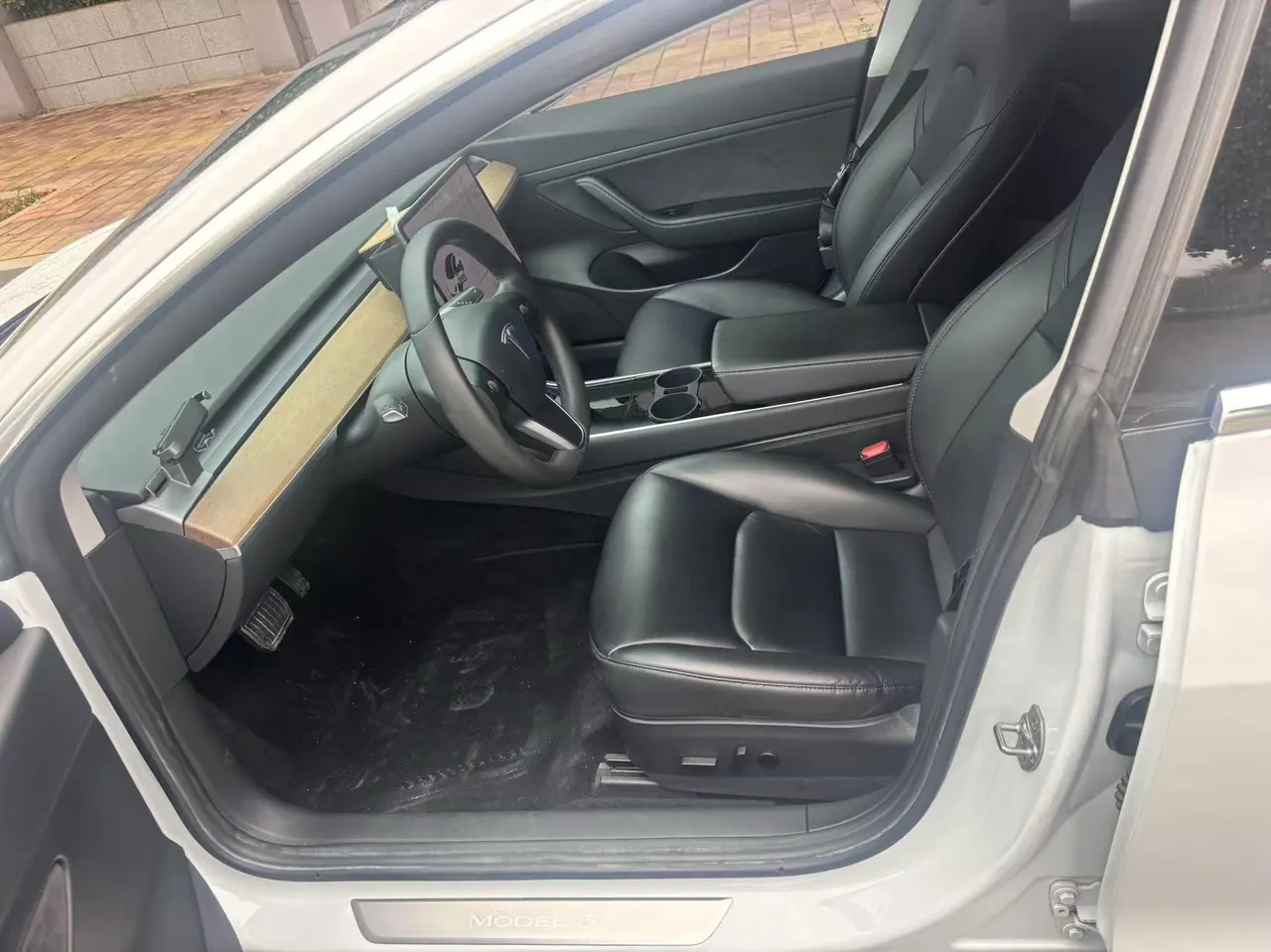 Tesla 2020 Model 3 Standard Endurance Rear Drive Upgraded Automatic Gear 3