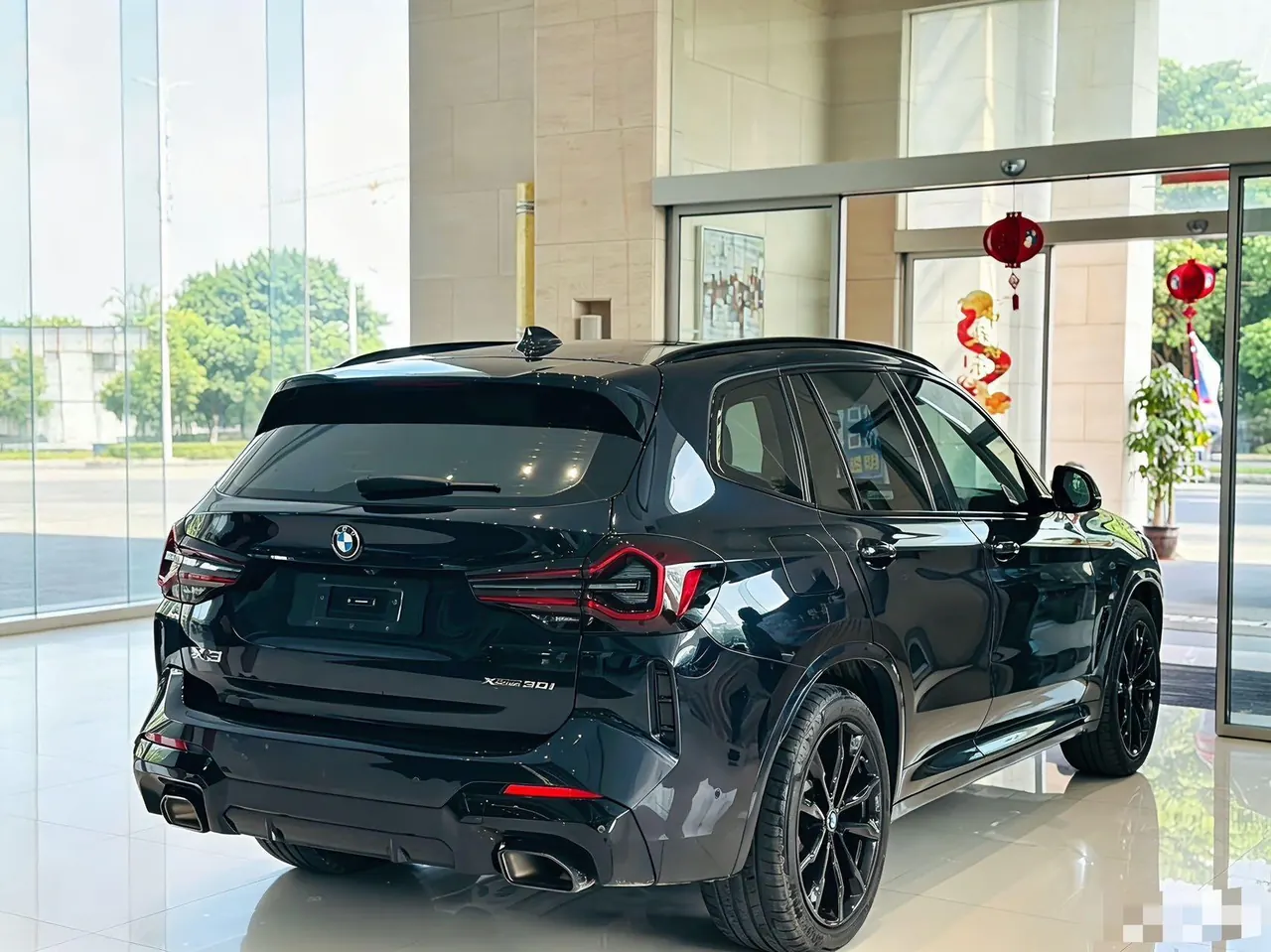 BMW 2023 X3 xDrive30i 2.0T exclusive M obsidian night set automatic gear 9