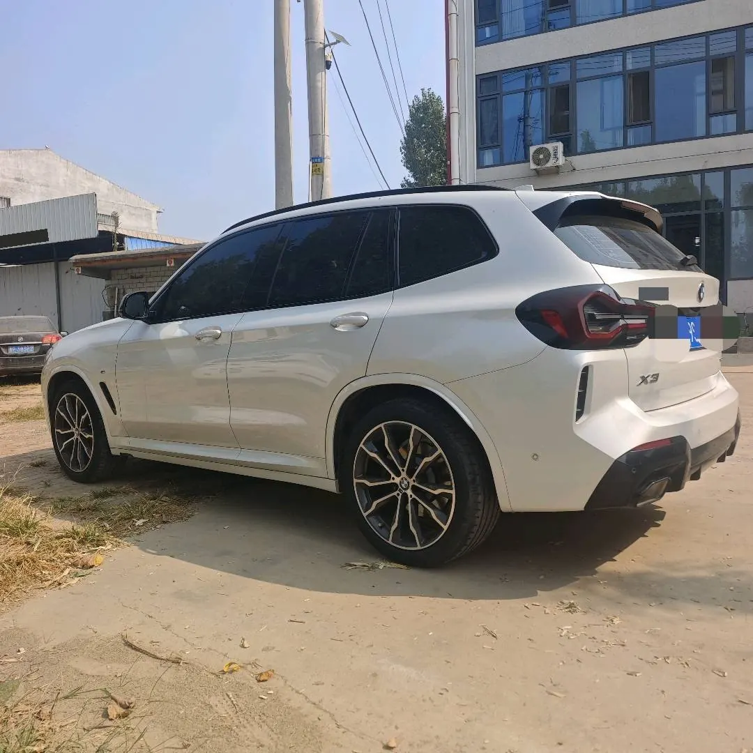 BMW 2023 X3 xDrive30i 2.0T Leading M Obsidian Night Kit (Changed) Automatic Gear 3