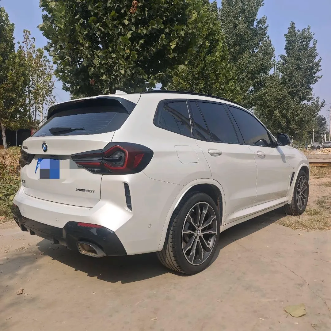 BMW 2023 X3 xDrive30i 2.0T Leading M Obsidian Night Kit (Changed) Automatic Gear 4