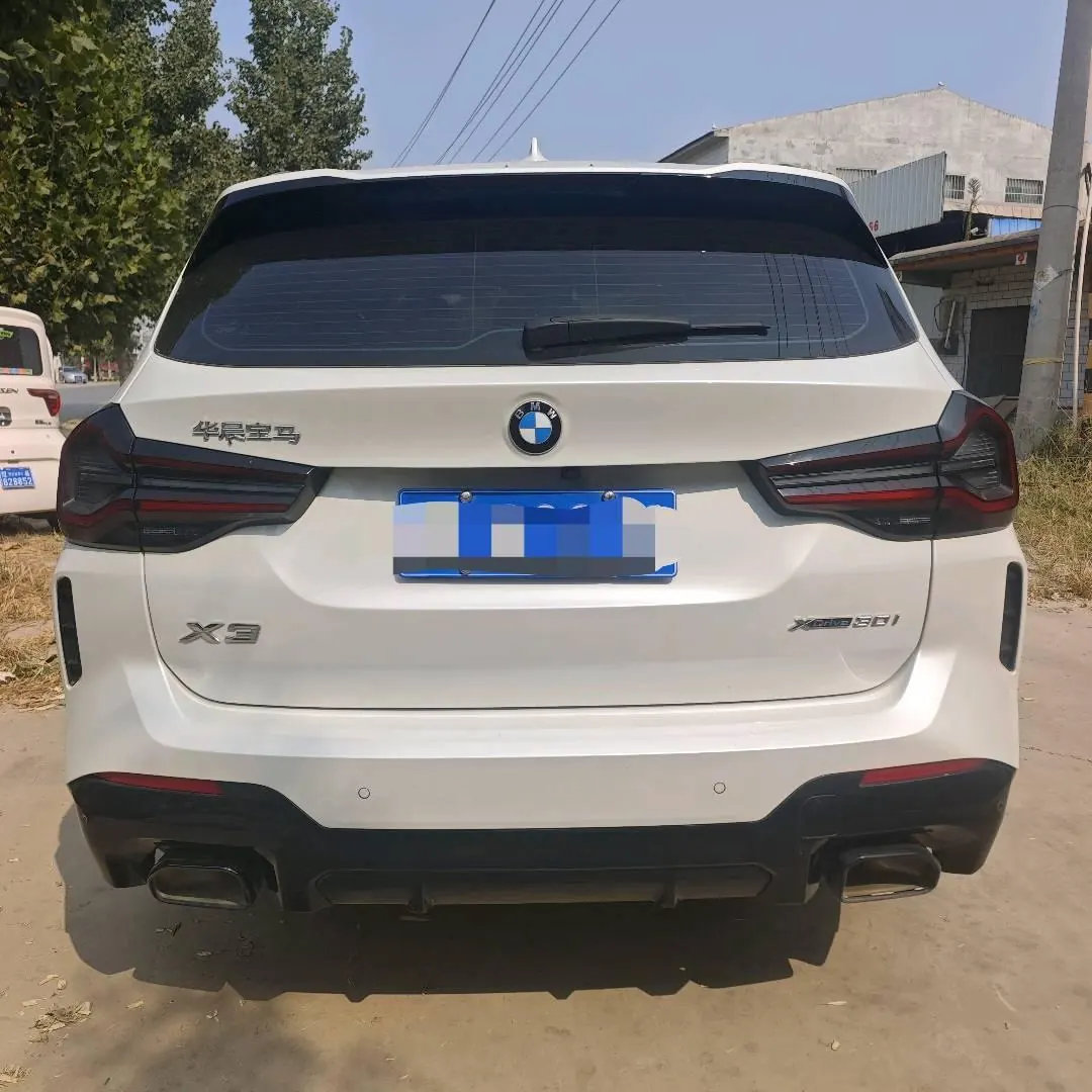 BMW 2023 X3 xDrive30i 2.0T Leading M Obsidian Night Kit (Changed) Automatic Gear 5