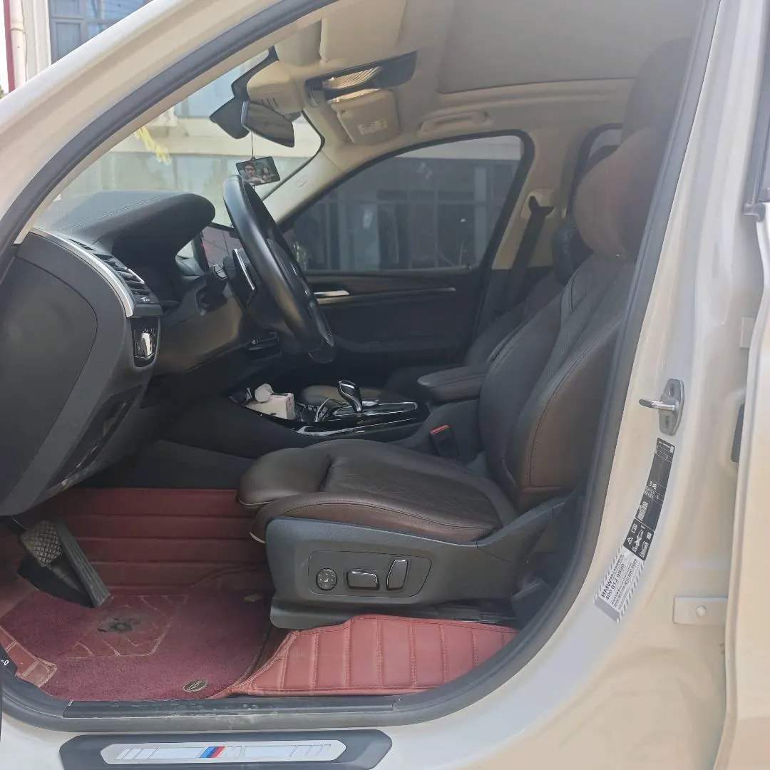 BMW 2023 X3 xDrive30i 2.0T Leading M Obsidian Night Kit (Changed) Automatic Gear 8