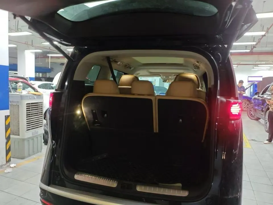Denza 2024 Denza D9 DM-i 1.5T stepless 970 luxury automatic gear 6