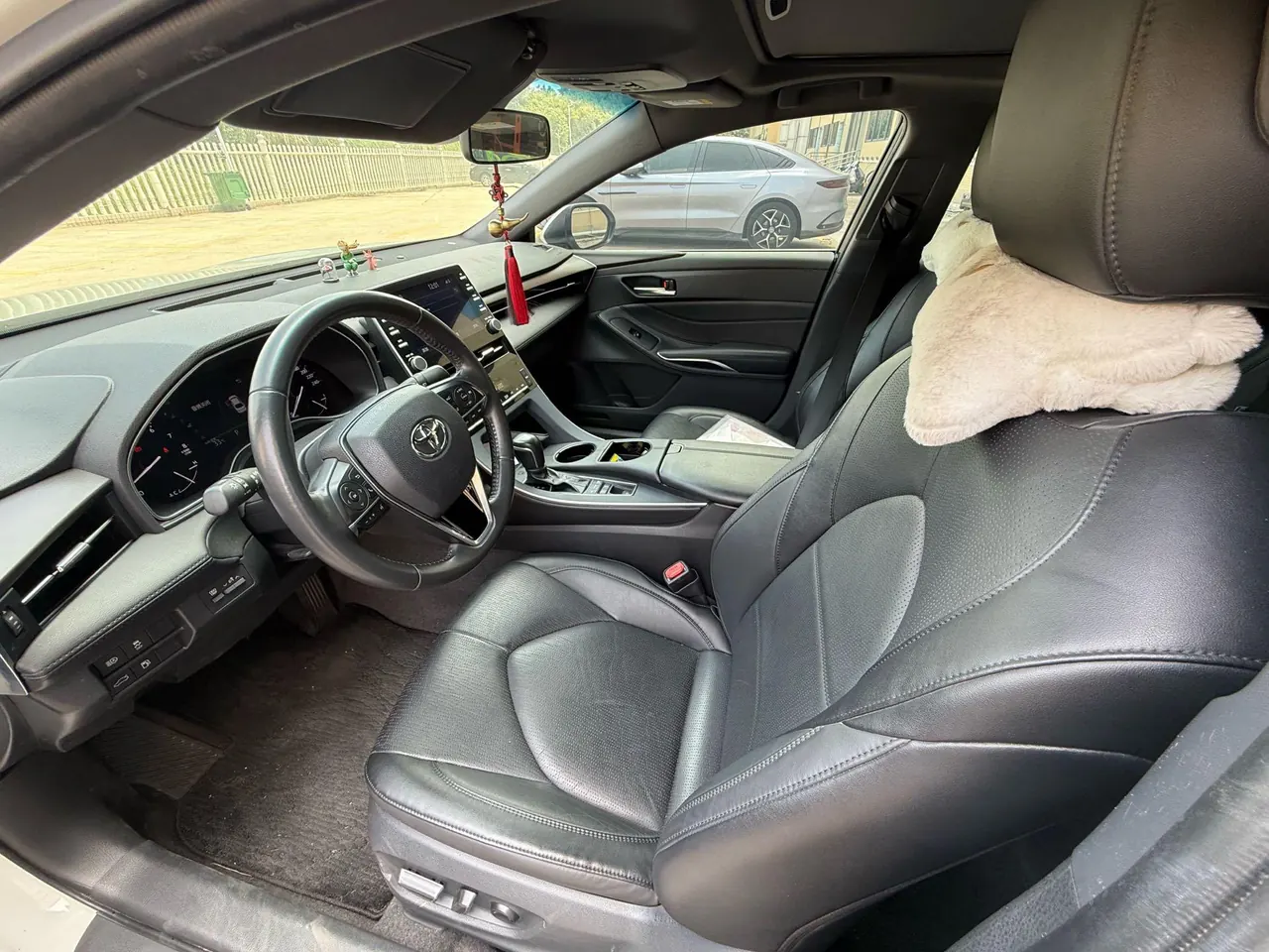 Toyota 2022 Asian Dragon 2.5 Deluxe Edition Automatic 3