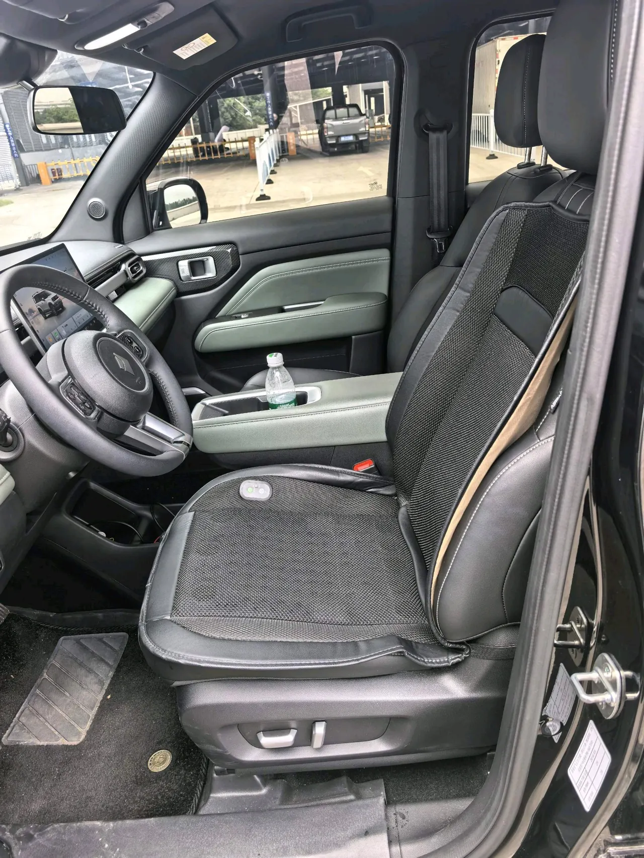 BaoJun 2026 Yueyou Plus 301km Flagship Automatic Gear 13