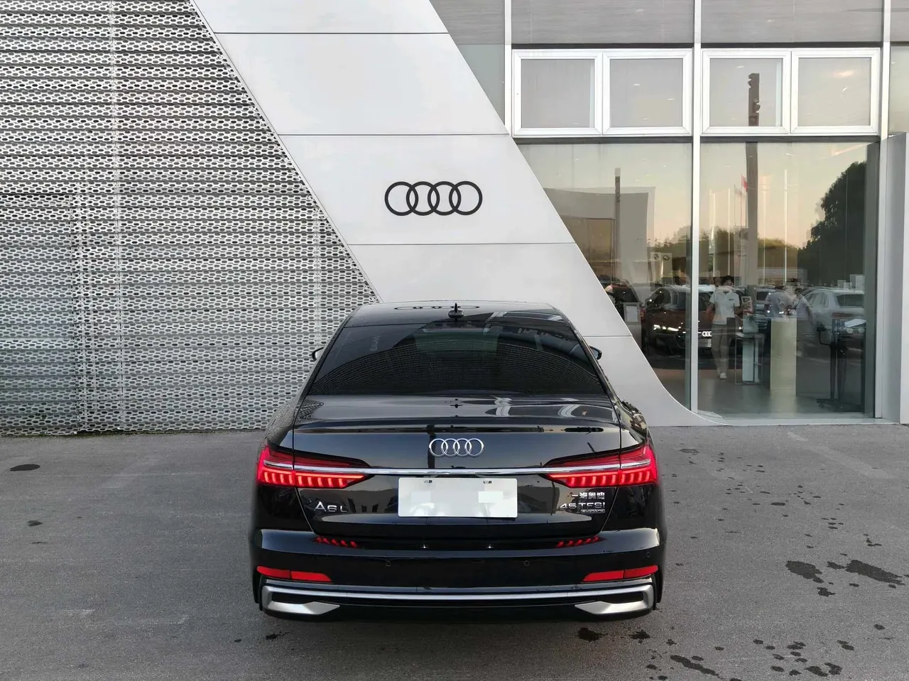 Audi 2024 A6L 2.0TFSI 45TFSI Selected Dynamic Automatic 8
