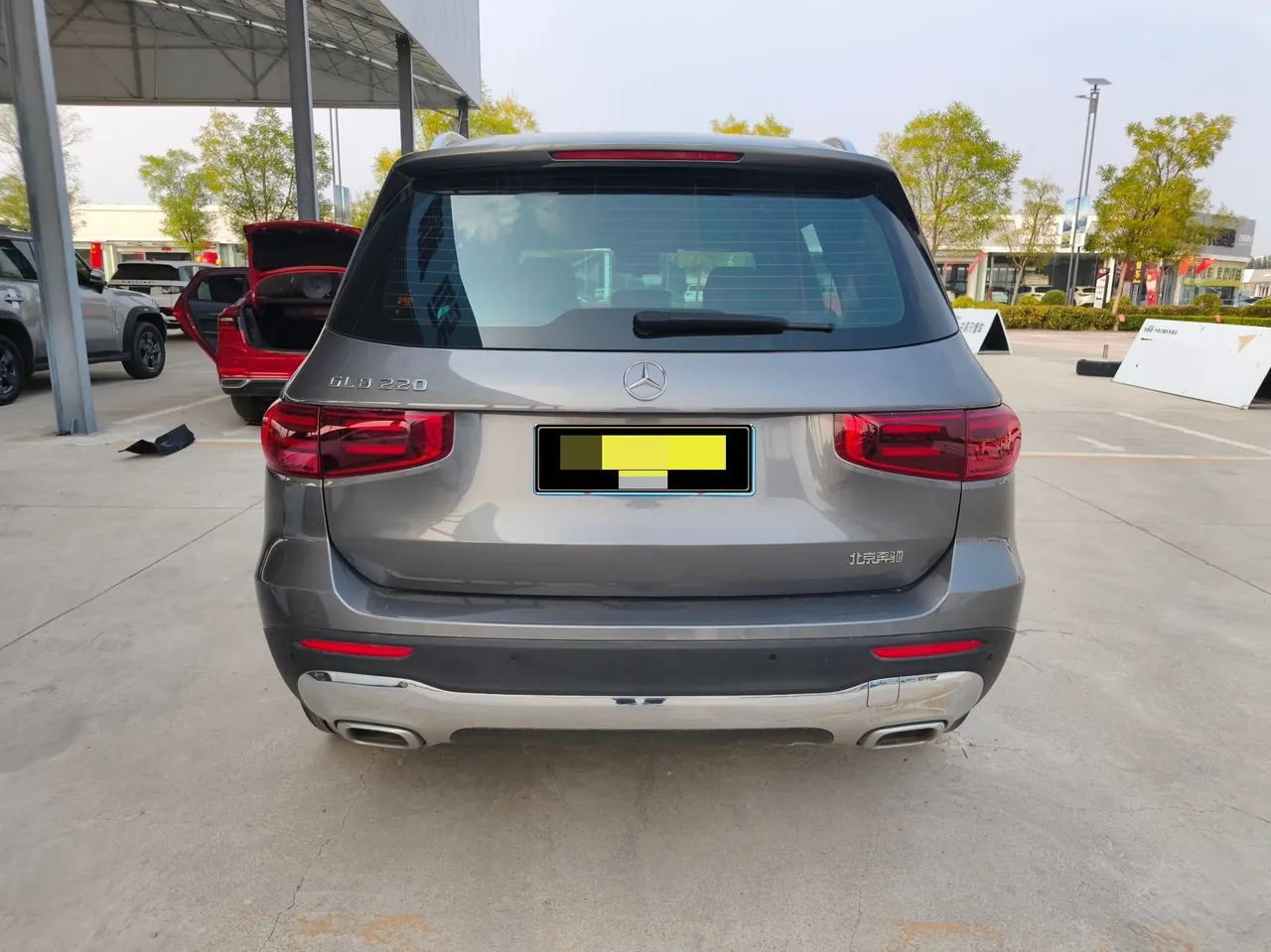 Mercedes Benz 2022 GLB 220 2.0T Dynamic Automatic 5