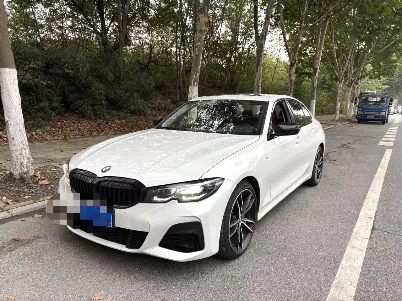 Open image lightbox: BMW 3 Series 2022 325i 2.0T M Sports Obsidian Night Kit (Changed) Automatic Gear