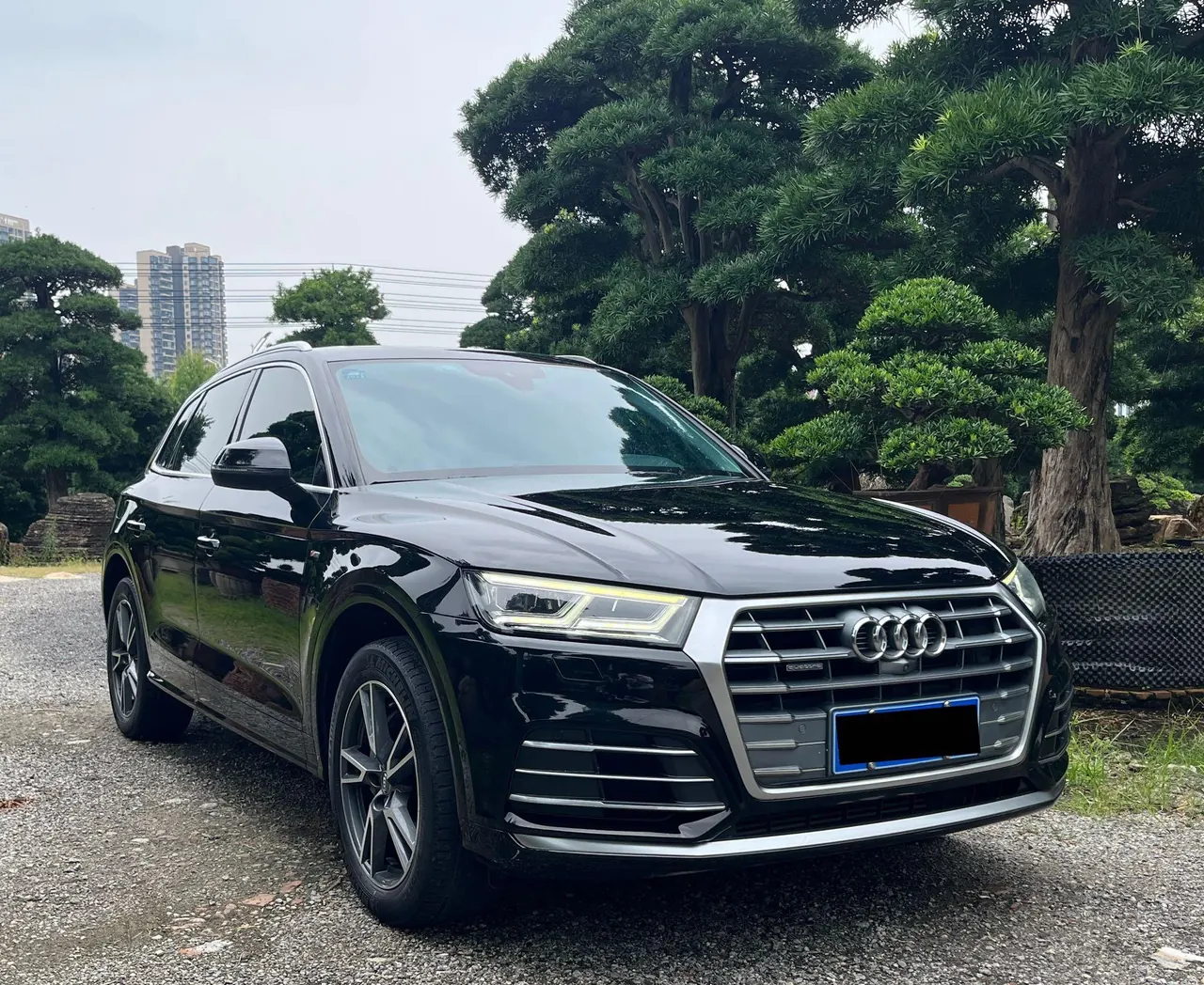 Audi 2020 Q5L 2.0TFSI 45TFSI exclusive fashion automatic 3