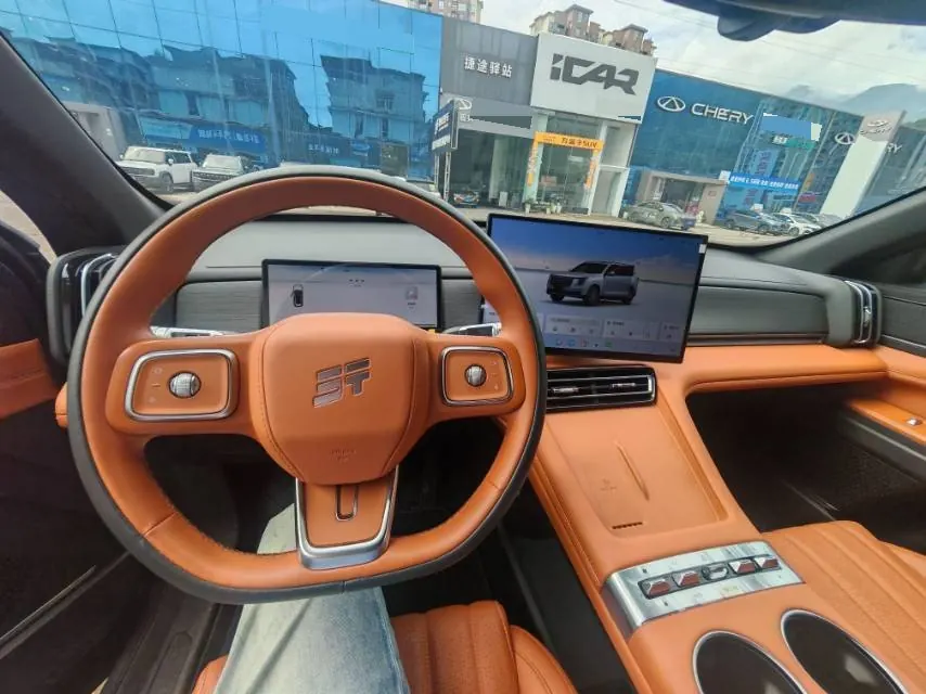 Jetour 2025 X70L 2.0TD flagship 7-seat automatic gear 3