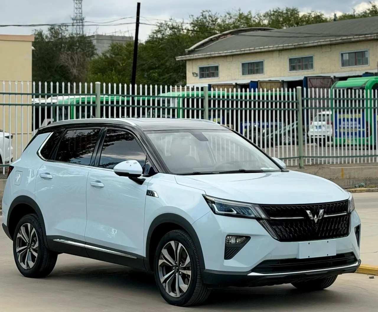 WuLing 2022 stars HEV 2.0 electric speed automatic gear 3