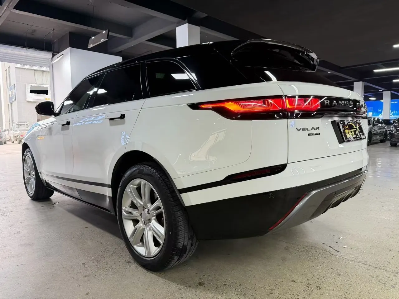 Land Rover Range Rover Star Pulse (Imported) 2020 Range Rover Star Pulse 2.0T P250 R-DYNAMIC S Automatic Gear 7