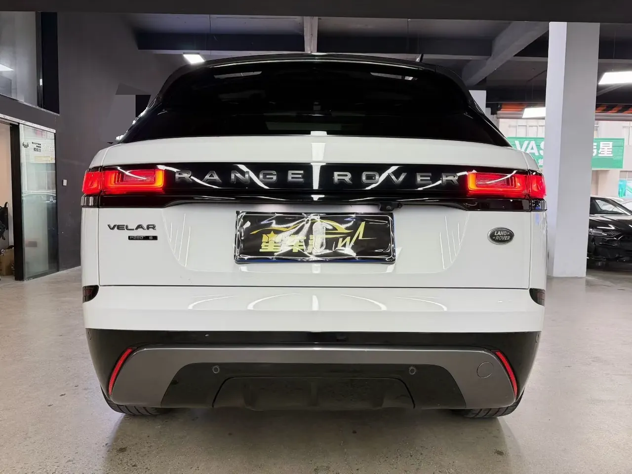 Land Rover Range Rover Star Pulse (Imported) 2020 Range Rover Star Pulse 2.0T P250 R-DYNAMIC S Automatic Gear 8