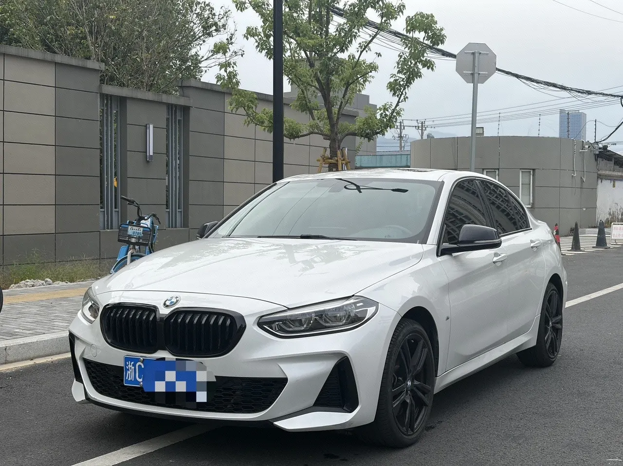 Open image lightbox: BMW 1 Series 2022 125i 2.0T M Sports Obsidian Night Edition Automatic Gear