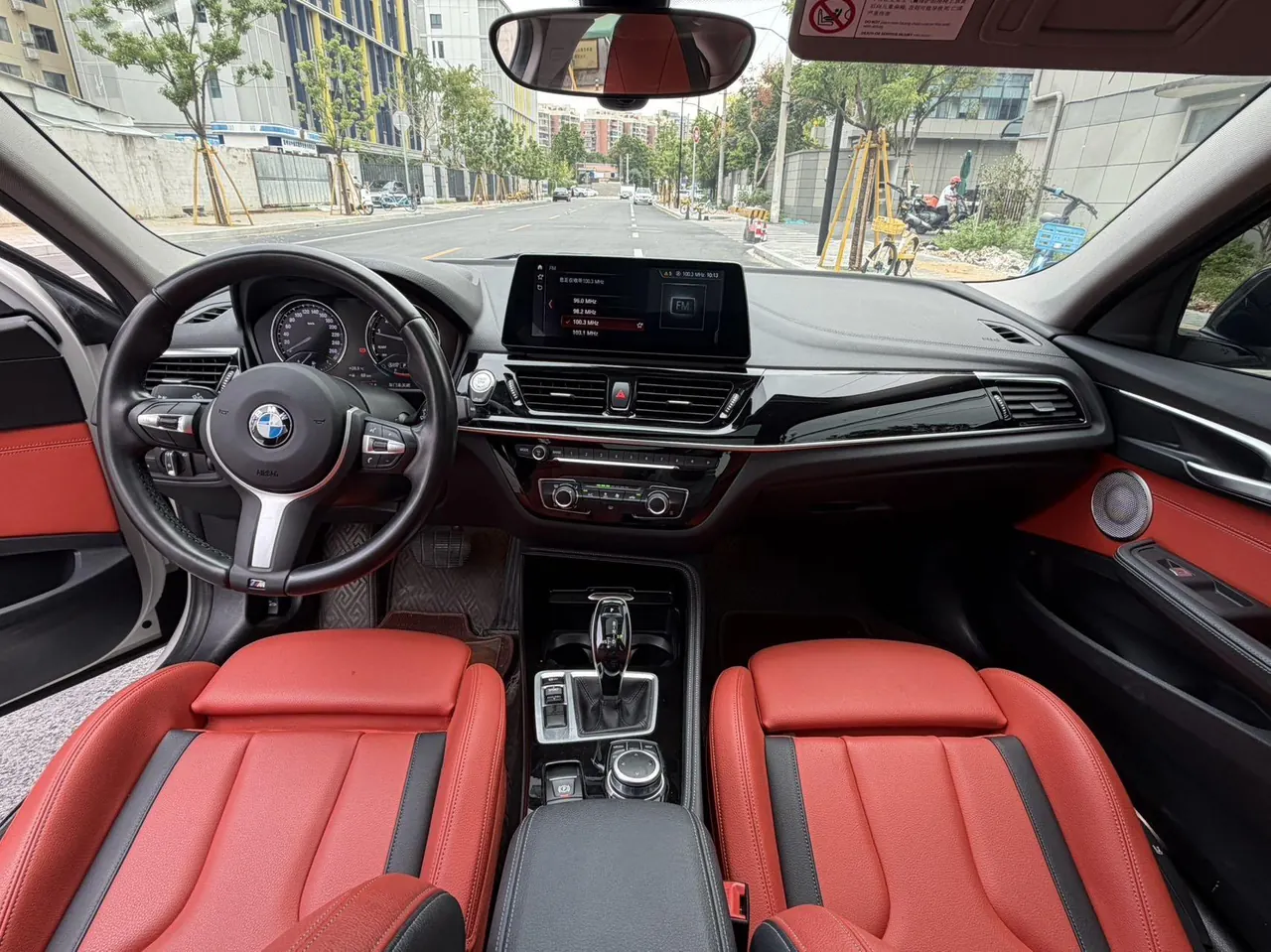 BMW 1 Series 2022 125i 2.0T M Sports Obsidian Night Edition Automatic Gear 9
