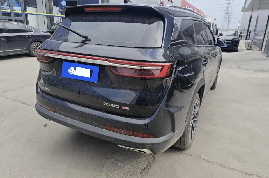 Jetour 2024 X90 PRO 2.0T to the 7-seat automatic gear 3