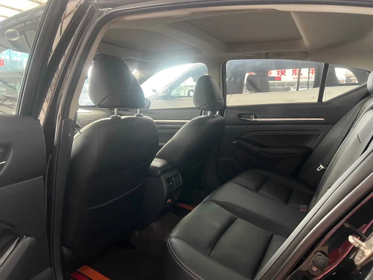 Nissan 2022 Teana 2.0 Stepless XL-TLS Pleasant Edition Automatic Gear 3
