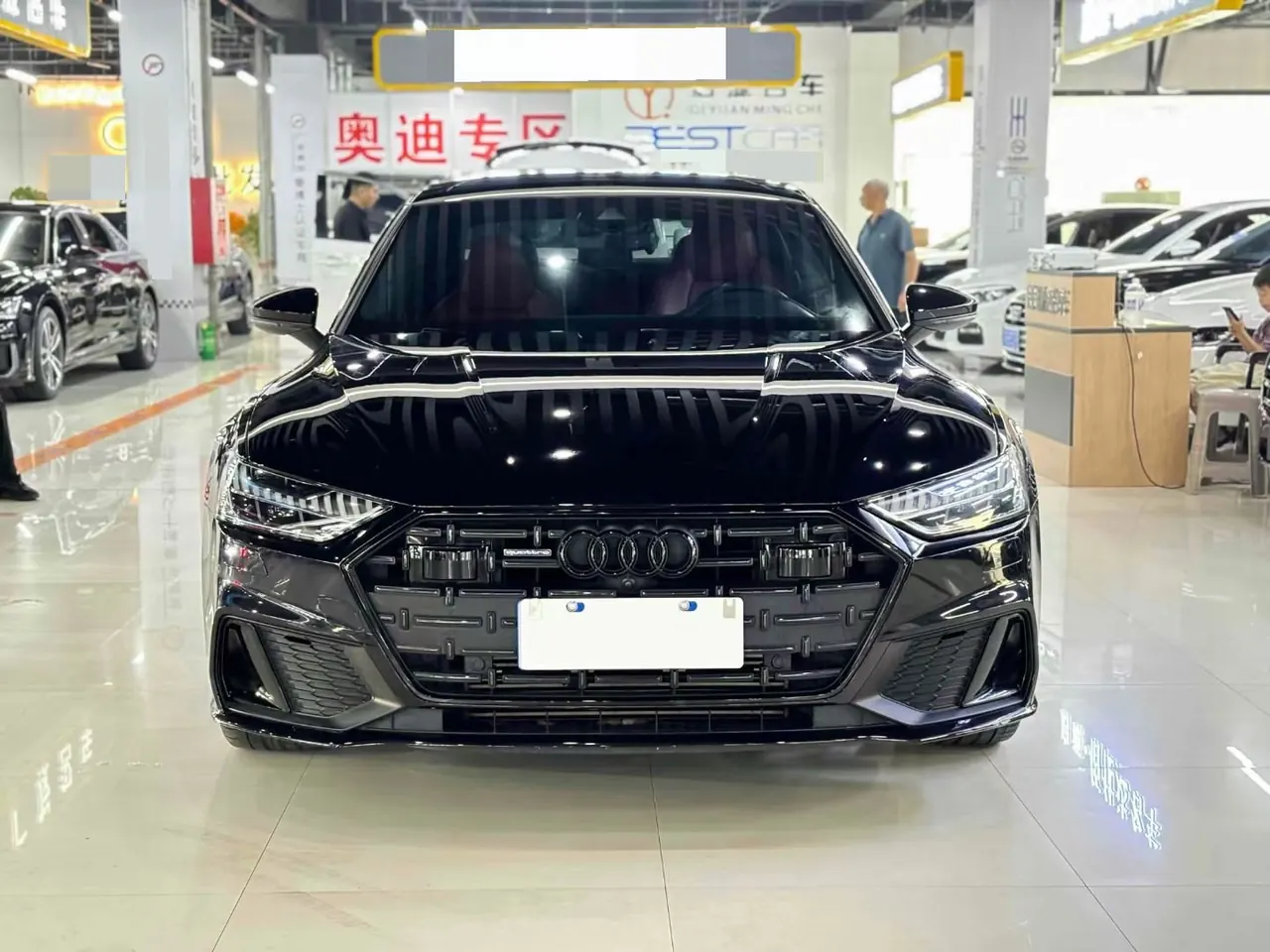 Audi 2022 A7L 2.0TFSI 45TFSI Quattro S-line Black Samurai Edition Automatic Gear 2
